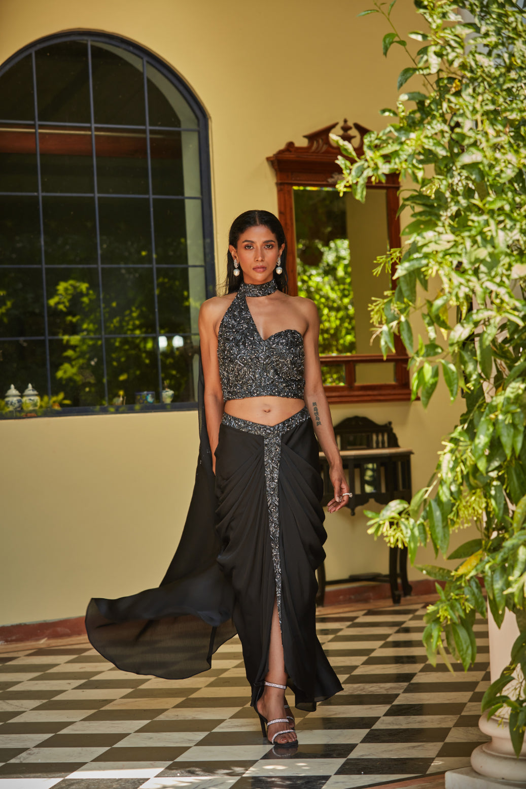 GiGi Black Concept Saree-3