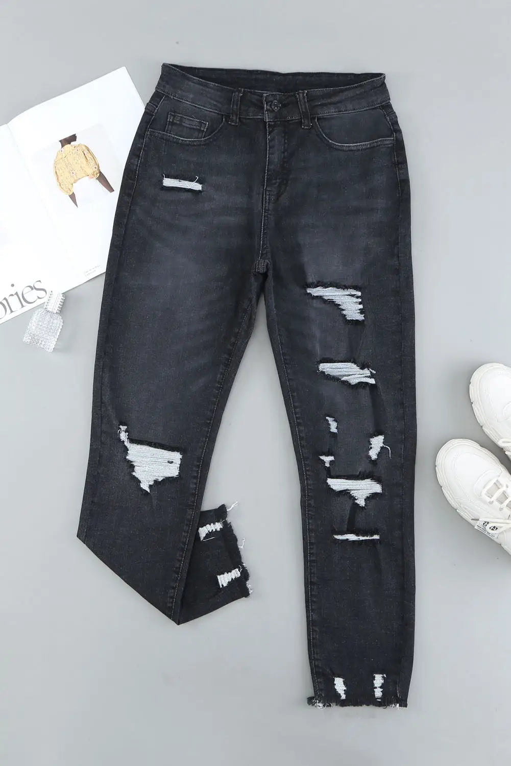 Black Distressed Boyfriend Denim Pants-7