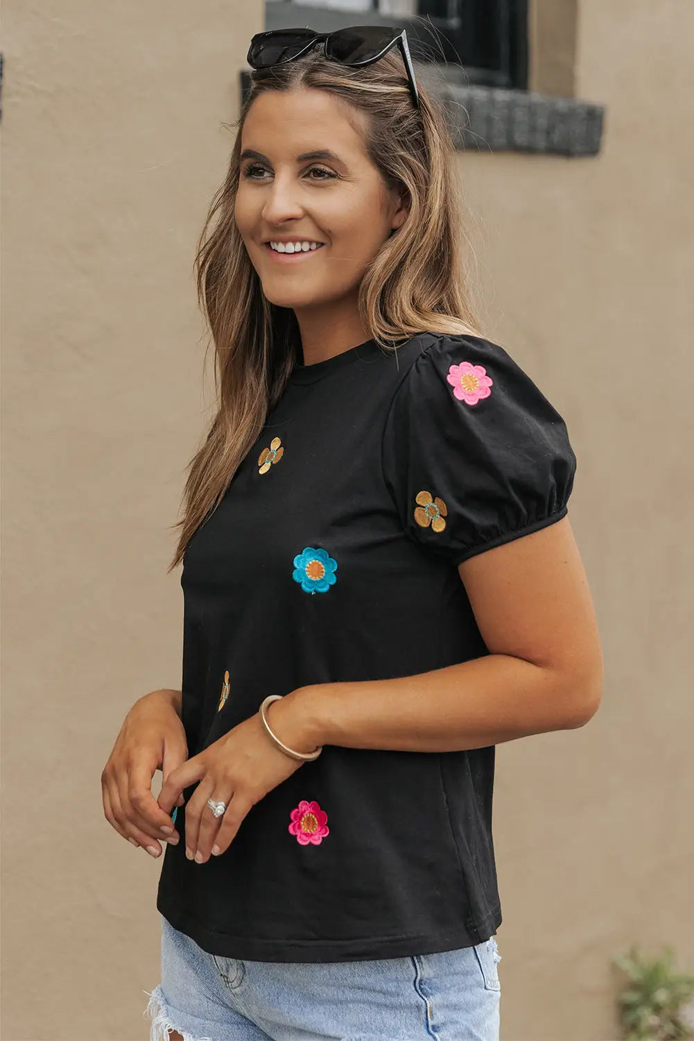 Black Embroidered Flower Short Puff Sleeve Tee-2