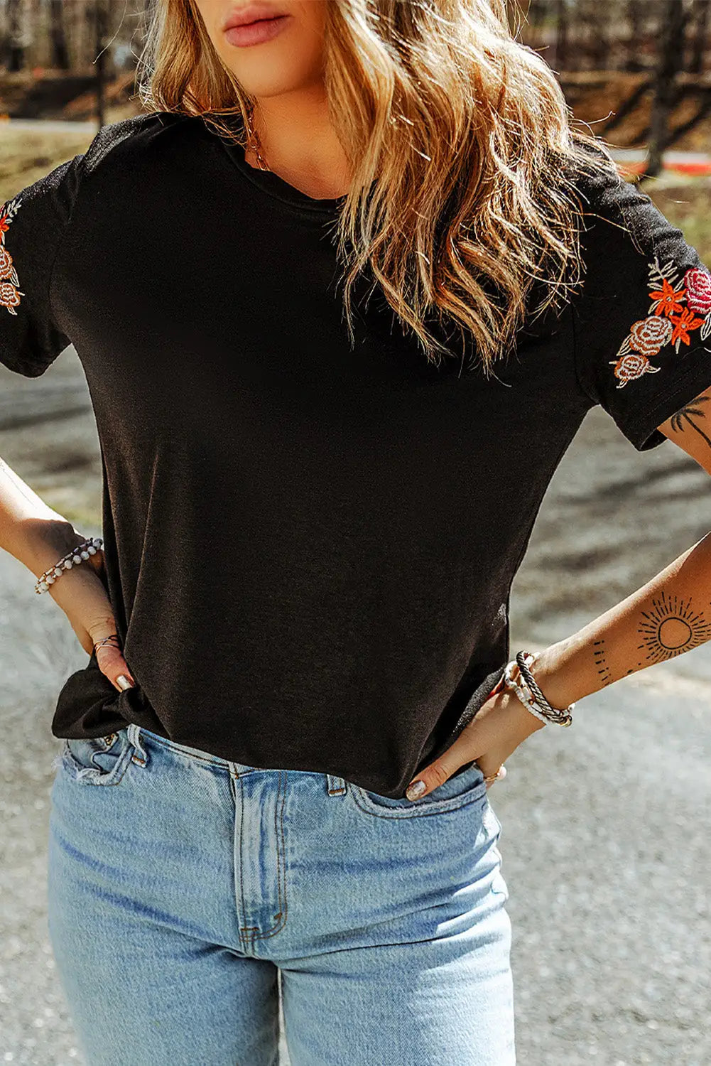 Black Floral Embroidered Round Neck Short Sleeve T Shirt-4