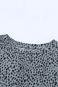 Thumbnail for Black Leopard Print Side Pockets Tunic Top-39