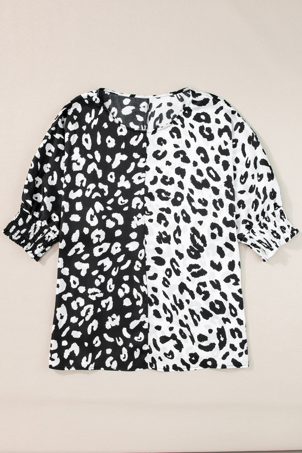 Black Plus Size Contrast Leopard Half Sleeve Blouse-9