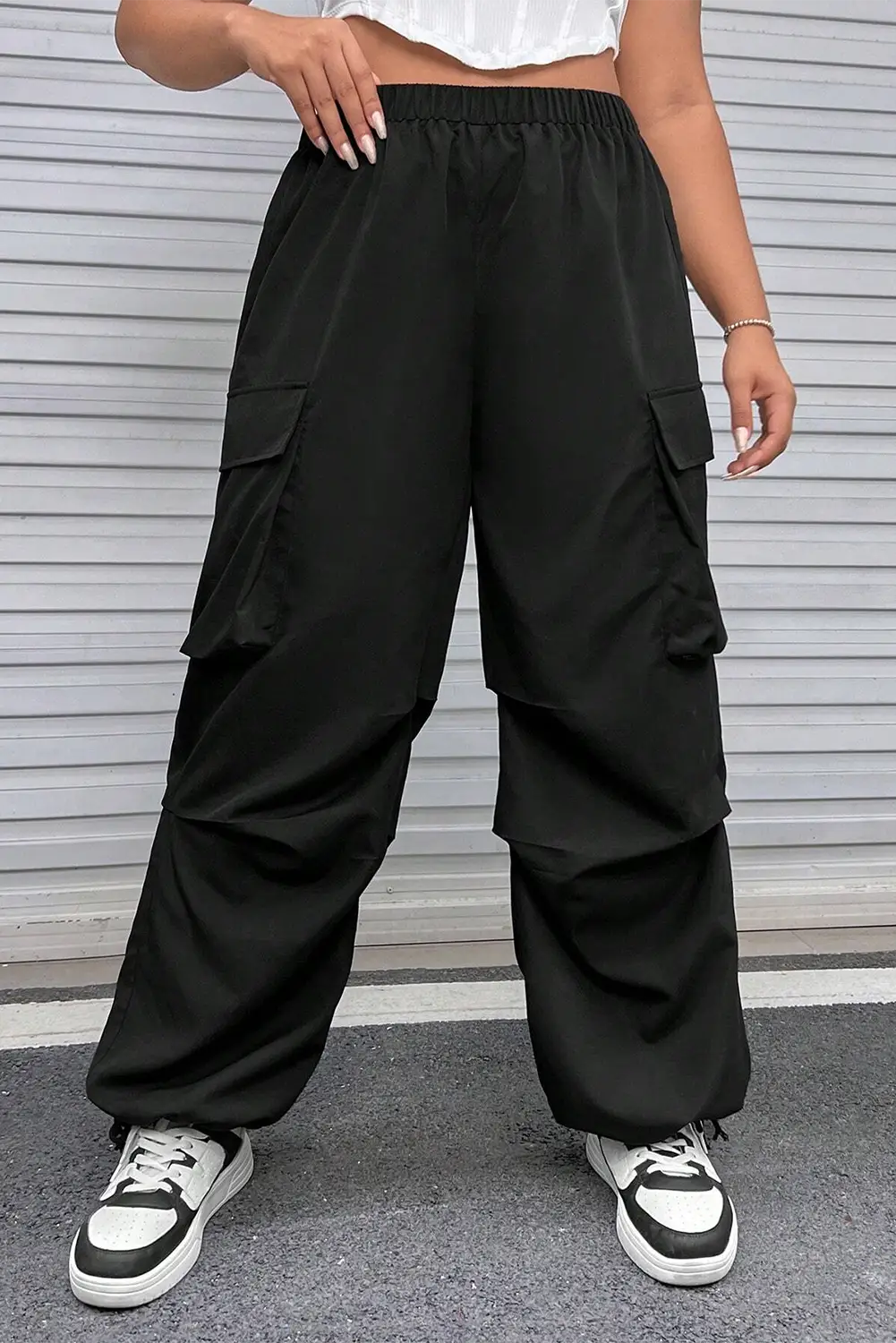 Black Plus Size Flap Pocket Elastic Waist Cargo Pants-3