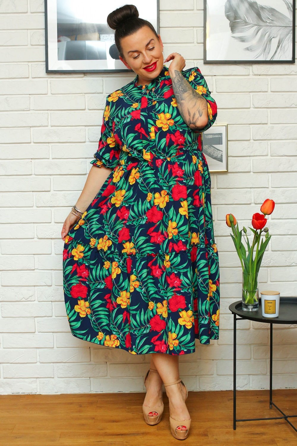 Plus size dress model 169066 Karko